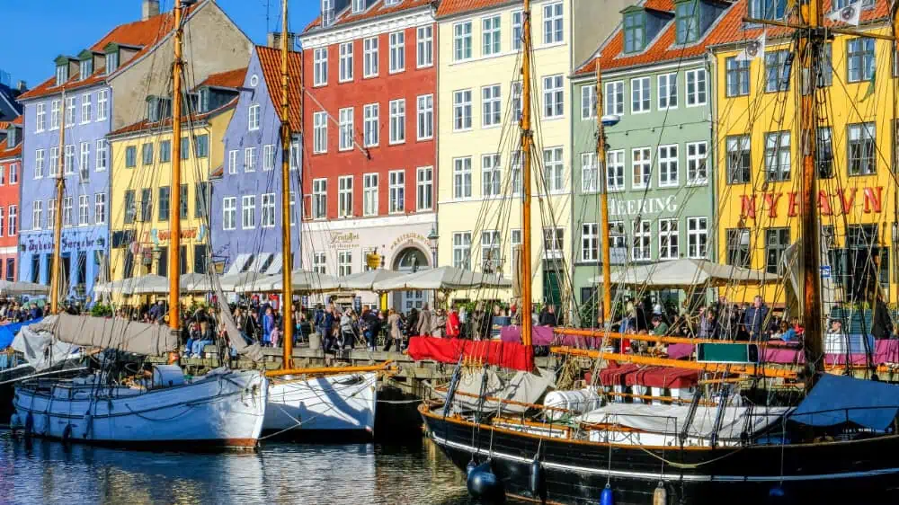 av-udstyr til mødelokaler